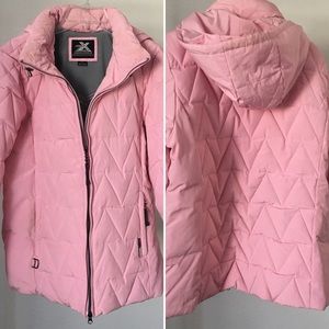 ZeroXposur Pink Puffy Snowboarding Jacket Pockets